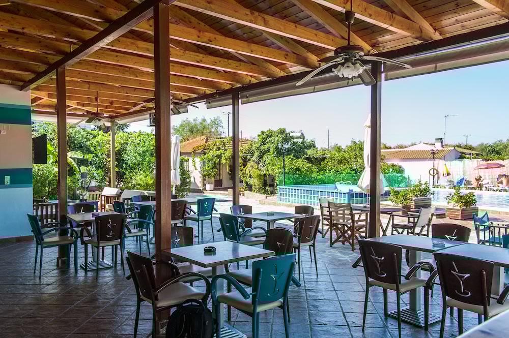 Zante Nest Studios & Apartments 알리카나스 외부 사진
