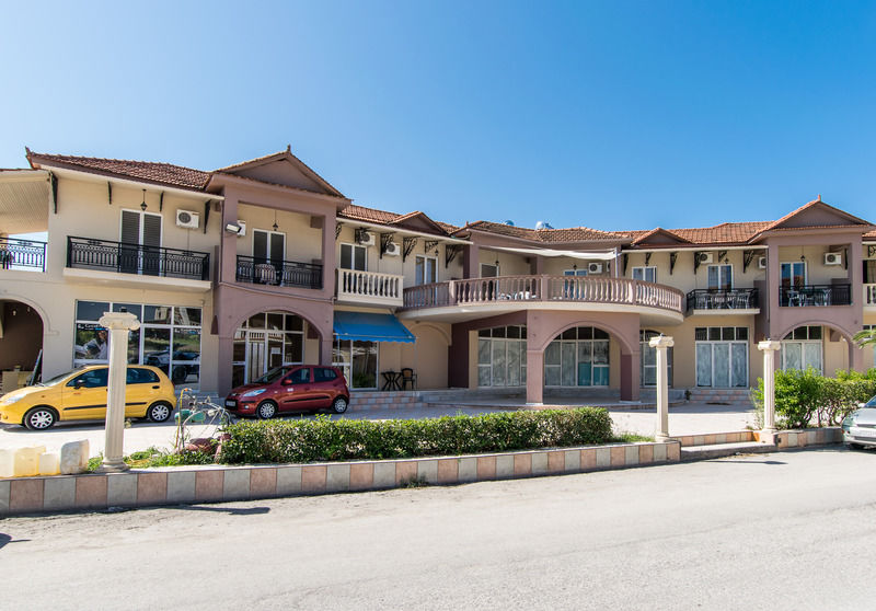 Zante Nest Studios & Apartments 알리카나스 외부 사진