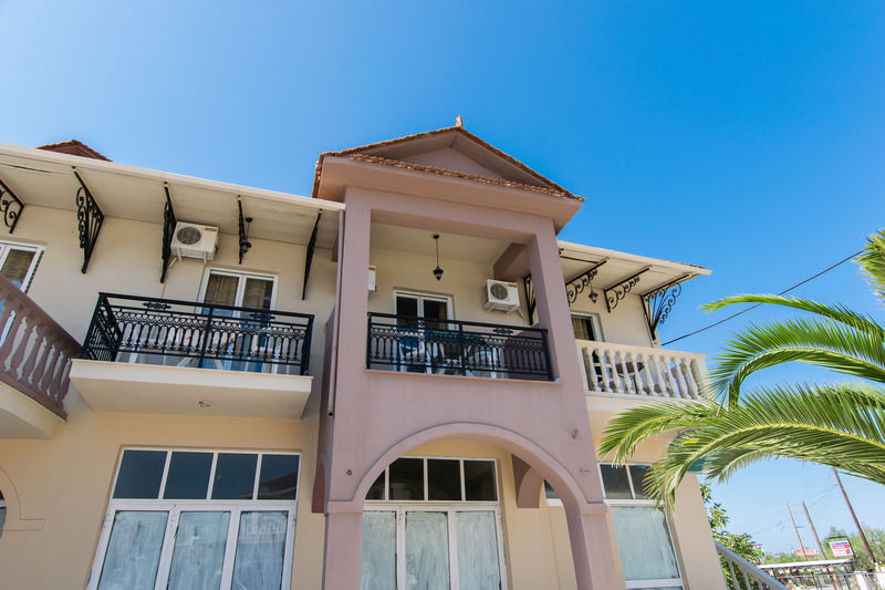 Zante Nest Studios & Apartments 알리카나스 외부 사진
