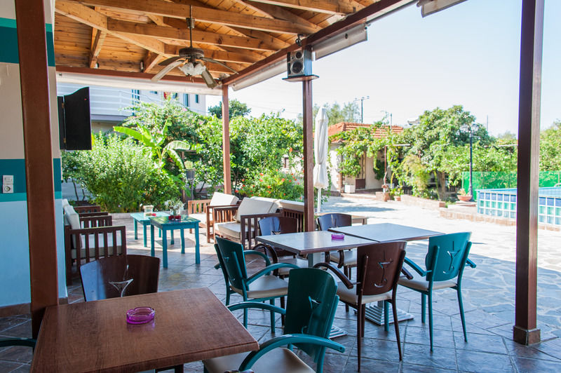 Zante Nest Studios & Apartments 알리카나스 외부 사진